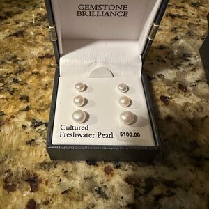 Cultured Freshwater Pearl Earrings